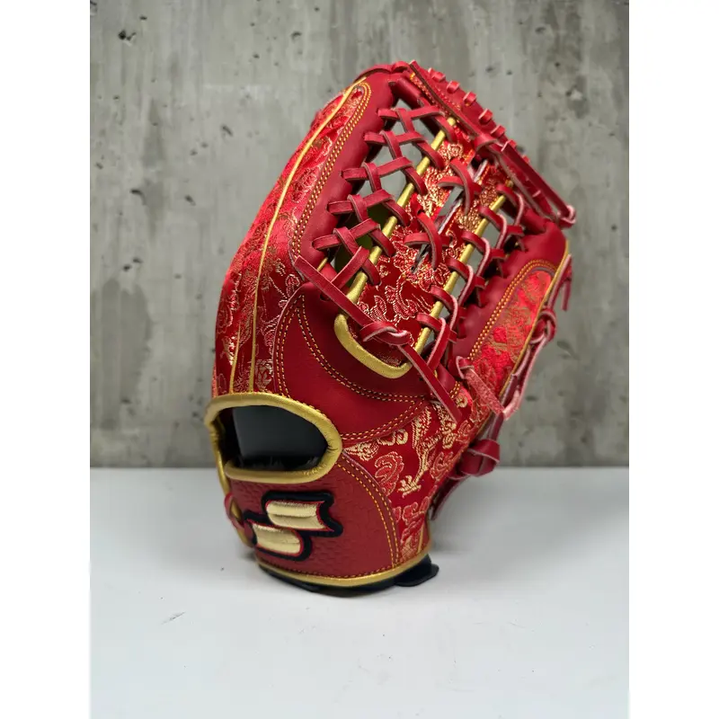Imported SSK Special Order Outfielder's Glove