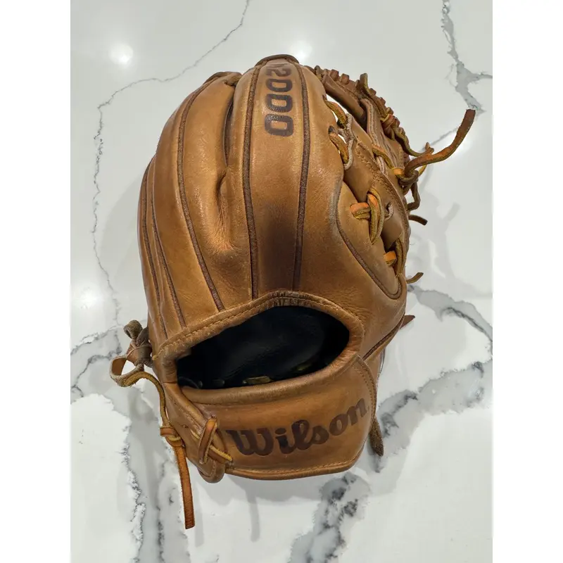2020 Wilson A2000 RH Infield Baseball Glove 11.5" Laredo CWS exclusive(Used)