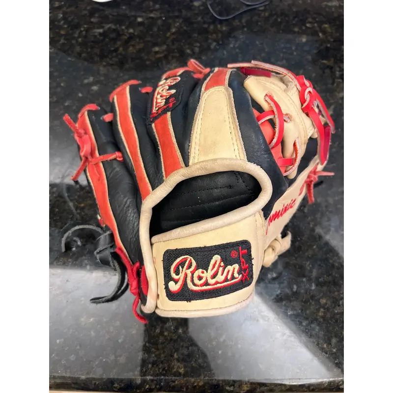 Rolin Used 2023 Infield 11.5" Baseball Glove