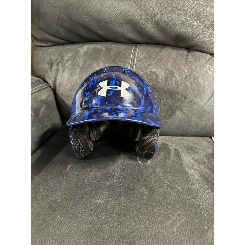 Used 6 1/2 - 7 1/2 Under Armour UABH2-100 Batting Helmet