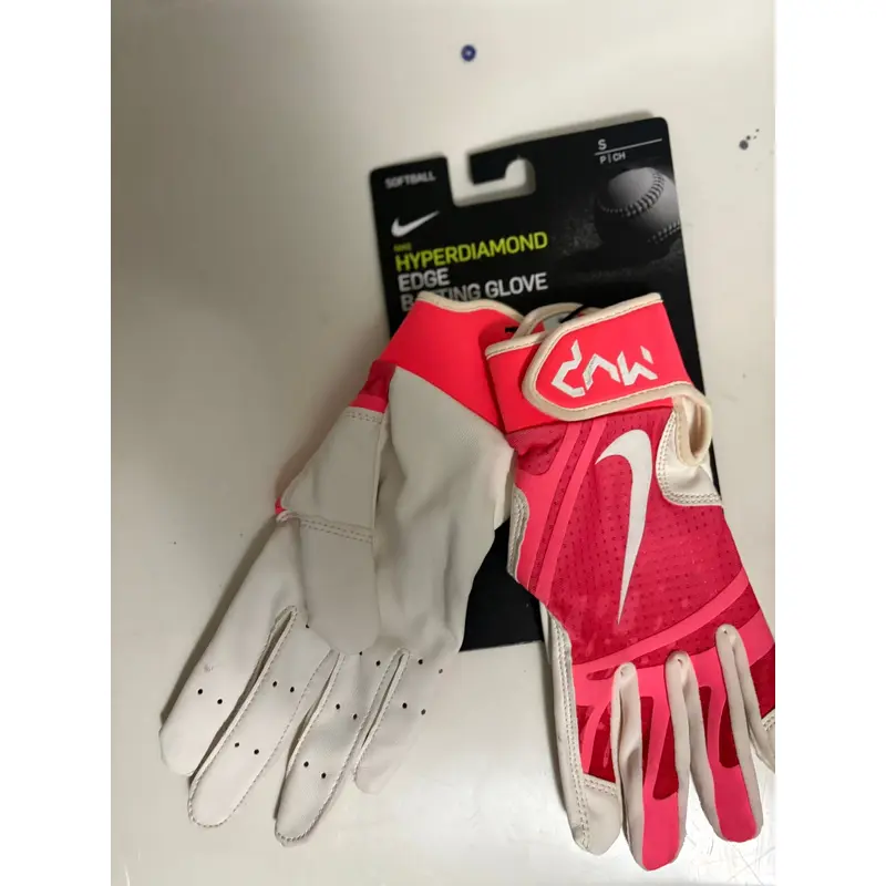 Small Nike Batting Gloves (New) softball batting gloves
