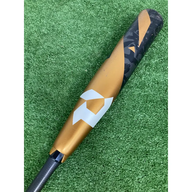 DeMarini Zoa (2 5/8") USSSA Bat 2022 (-5)