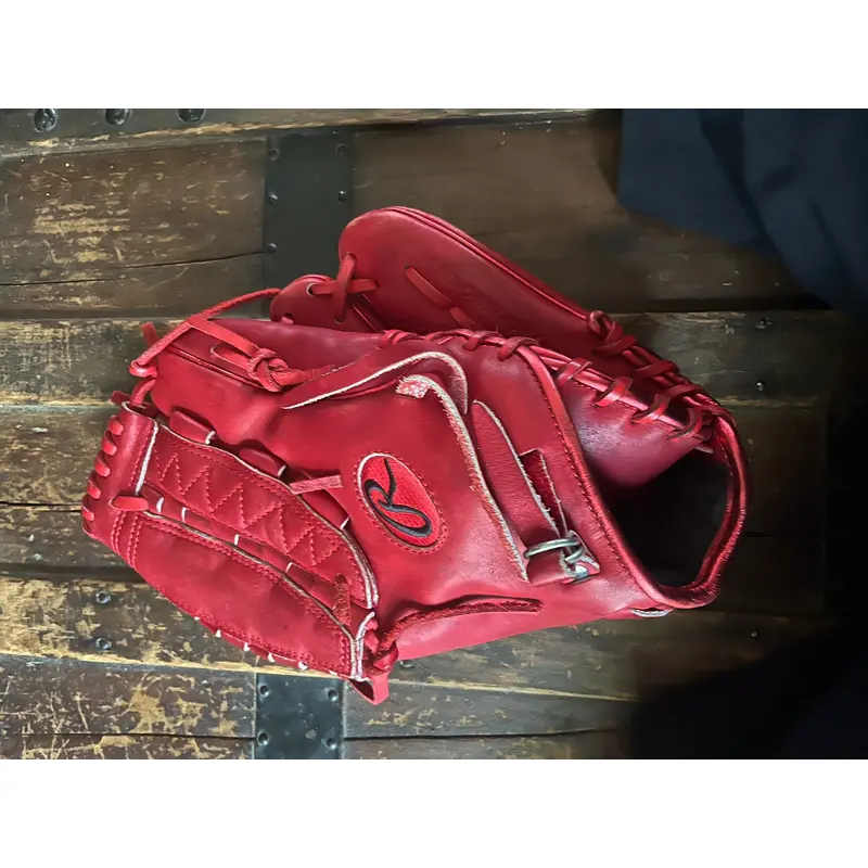 Rawlings Heart of the Hide RH Pitcher's Baseball Glove 12" (Used)