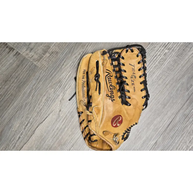Rawlings LH Outfield Heart of the Hide Baseball Glove 12.25" (Used)