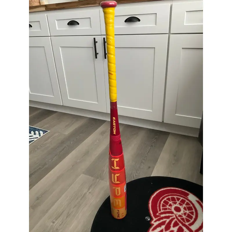 2024 Easton Hype Fire Composite USSSA Certified Bat (-5) 27 oz 32" (New)