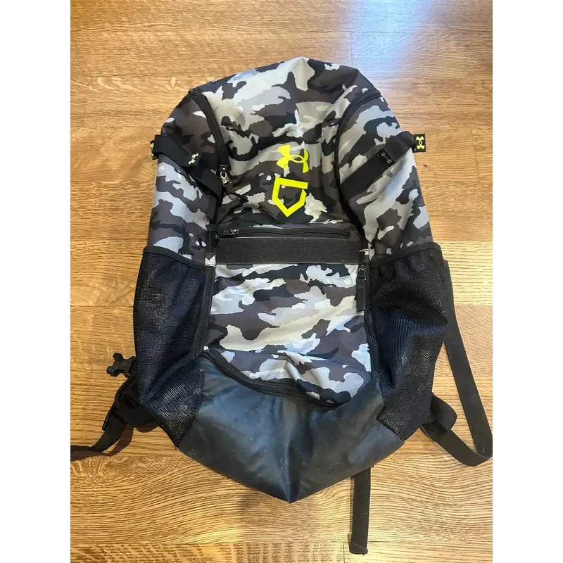Under Armour bat bag
