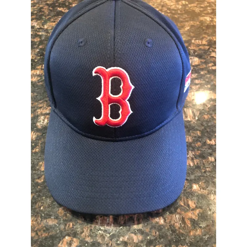 Boston Red Sox adjustable baseball hat