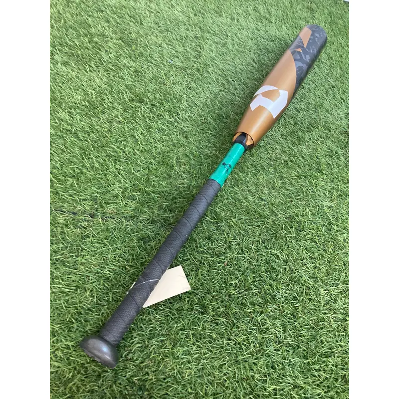 DeMarini Zoa (2 3/4") USSSA Bat 2022 (-8)