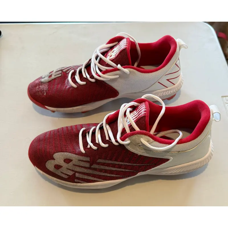 Red/White New Balance molded baseball cleats