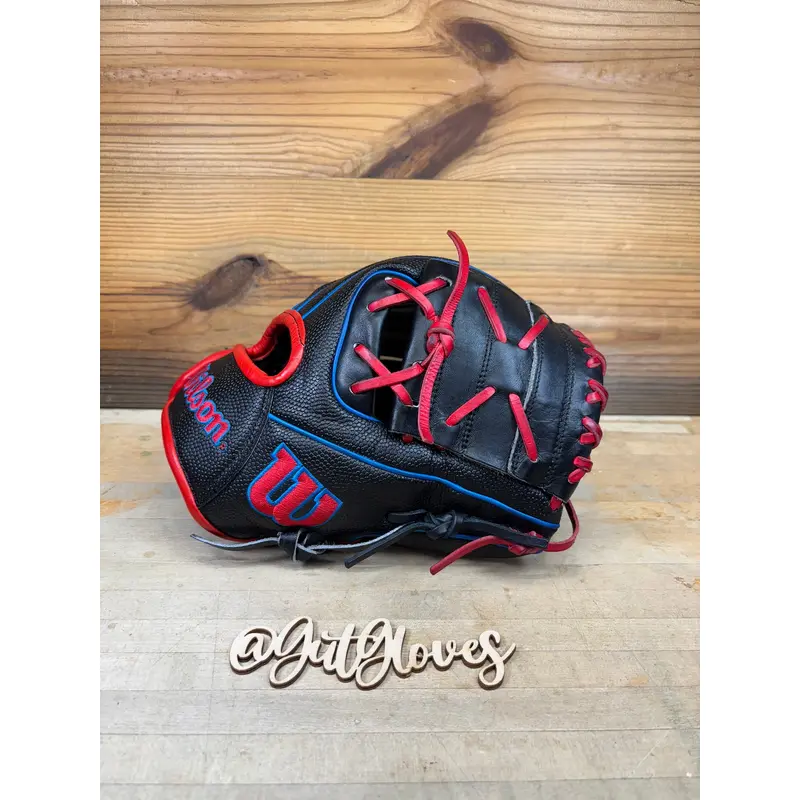 Wilson A2000 11" PFX2 Broken In