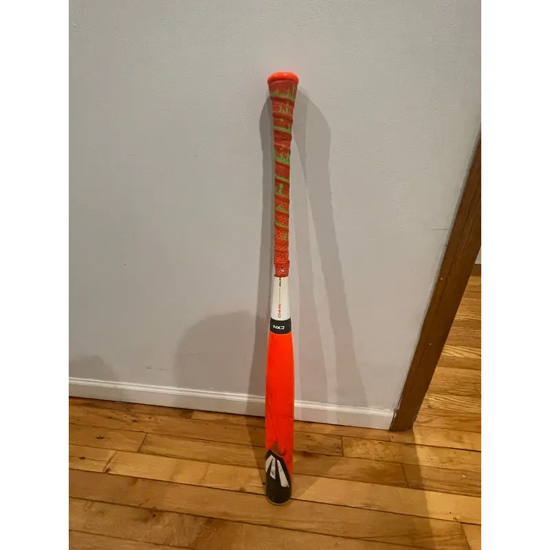 Easton Mako USSSA Certified Bat (-11) Composite 20 oz 31" (Used)