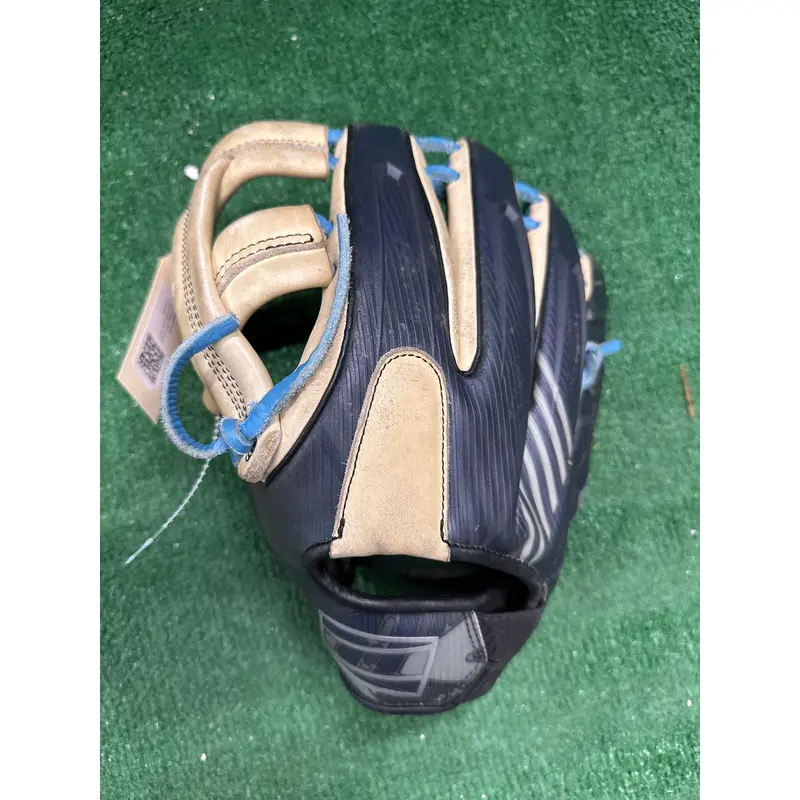 Rawlings REV1X LH Baseball Glove 11.75" (Used)