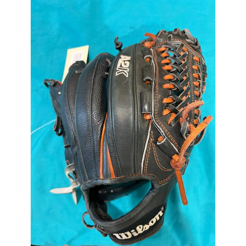 Black Wilson A2K RH Infield Baseball Glove 11.75" (Used)