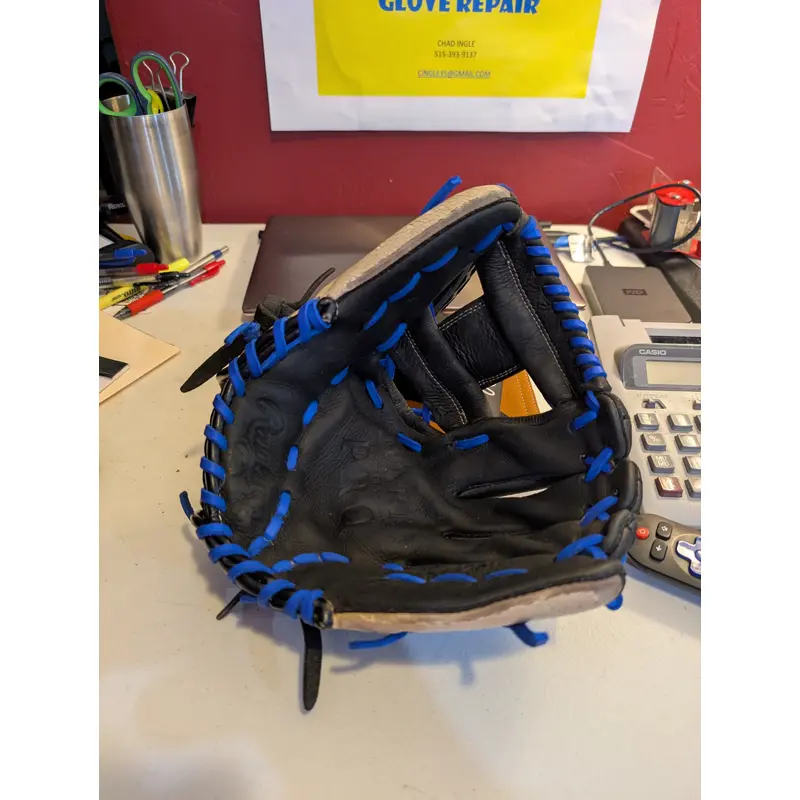 Infield RH Rawlings TP1125IC Baseball Glove 11.25" (Used)