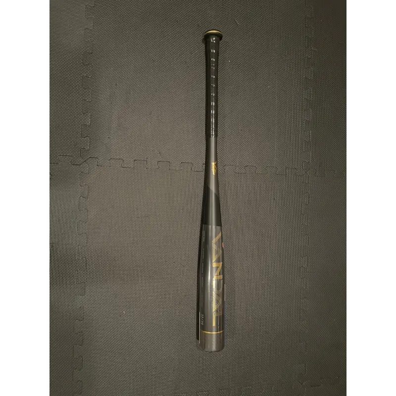 Victus Vandal 2 Bat  33. DEMO model.