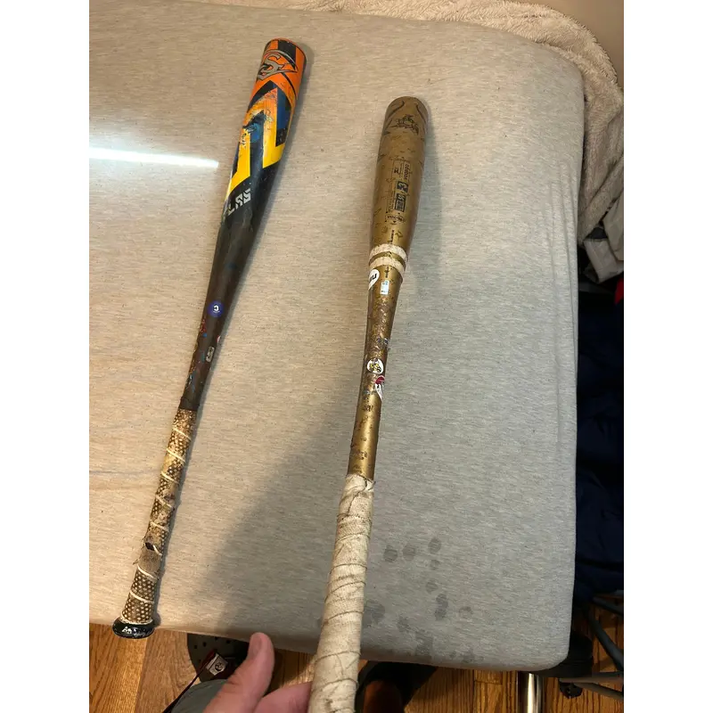 2022 Demarini Voodoo 33/30