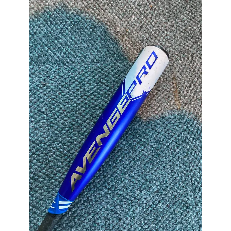 2023 AXE Avenge Pro Hybrid USSSA Bat (-5) 26 oz 31"