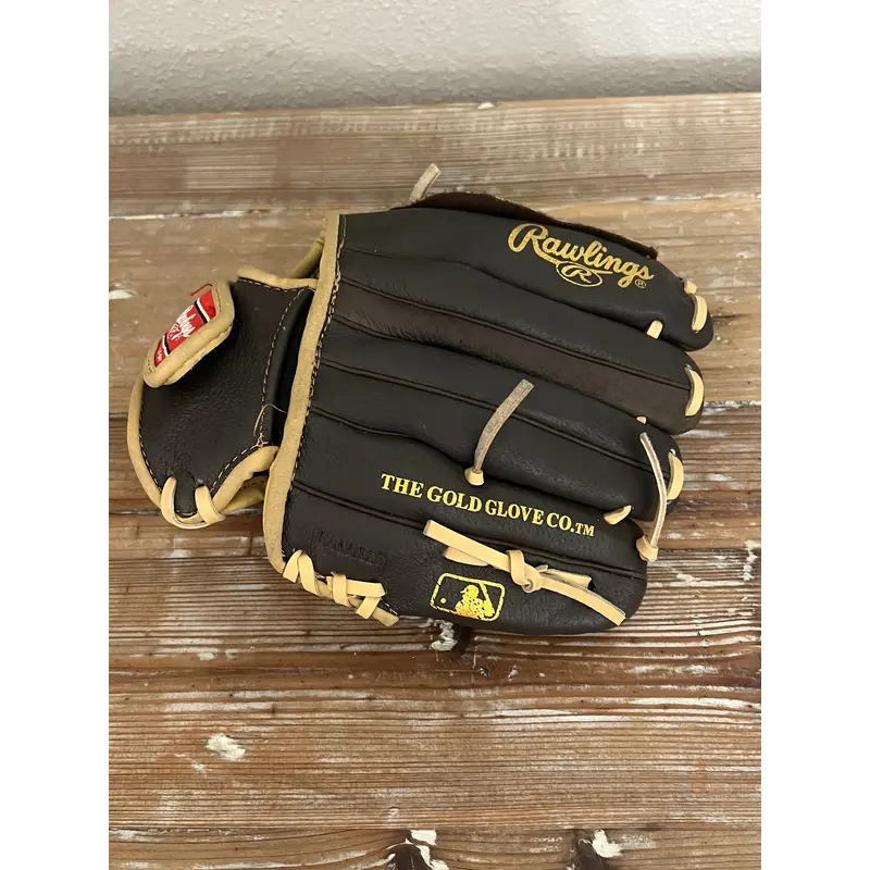 Brown Rawlings left-handed glove 10 inch