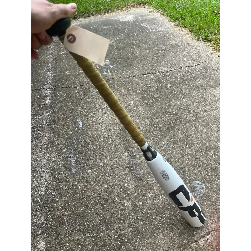 Used DeMarini CF Bat USSSA Certified (-8) 23 oz 31"