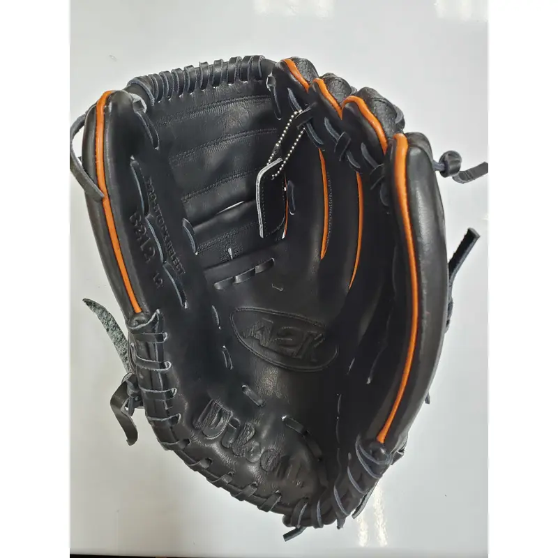 New  Wilson A2K B212 Right Hand Throw 12"