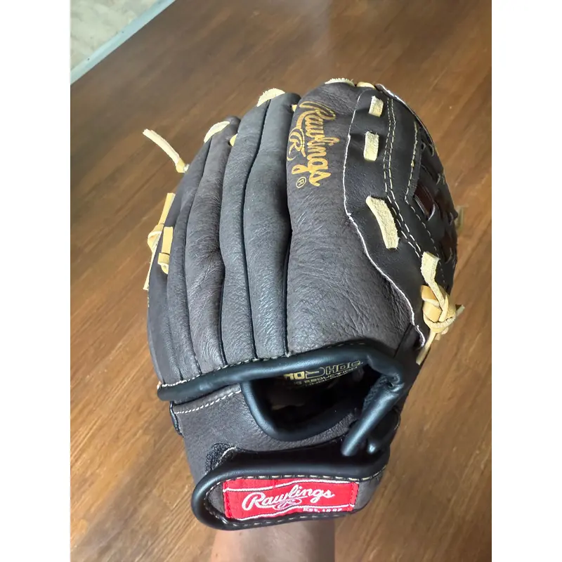 Rawlings RH Highlight Series Baseball Glove 10" (New)