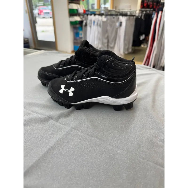 Under Armour Baseball Cleats - Size 10K