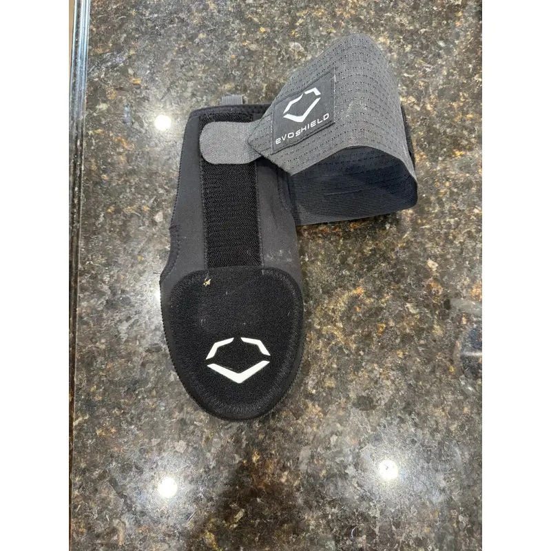 Senior EvoShield Sliding mitt Wrist Guards (New)
