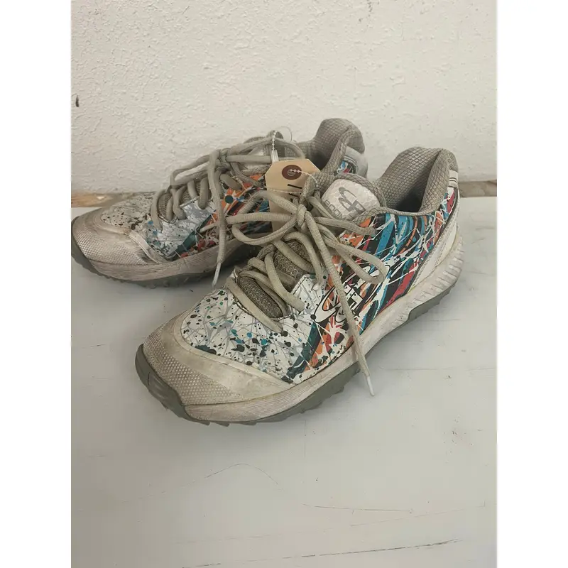 White Used Size 8.0 (Women's 9.0) Adult Men's Boombah Shoes