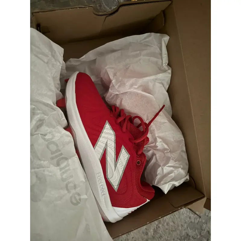 New Balance FuelCell FUSE v4 Molded
