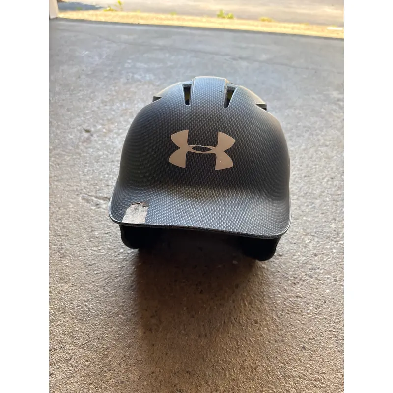 6 1/2 - 7 1/2 Under Armour UABH2-100 Batting Helmet (Used)