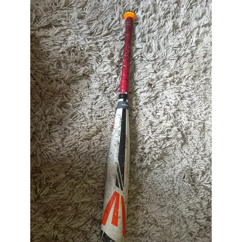 Easton Mako Beast Composite USSSA Certified Bat (-10) Composite 20 oz 30" (Used)