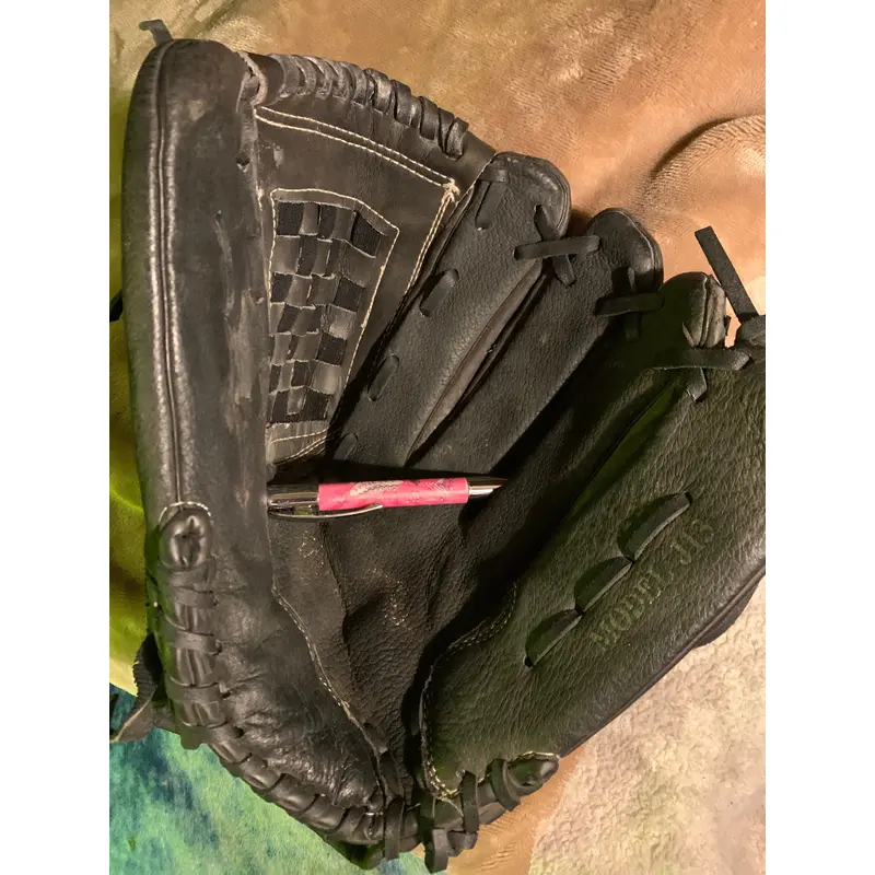 Used Worth J13 Baseball Glove