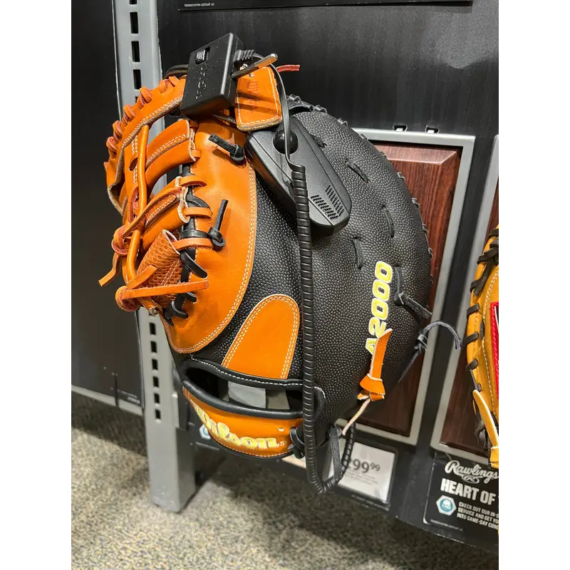 2024 Wilson Left Hand Throw First Base A2000 Baseball Glove 12.5" (New)
