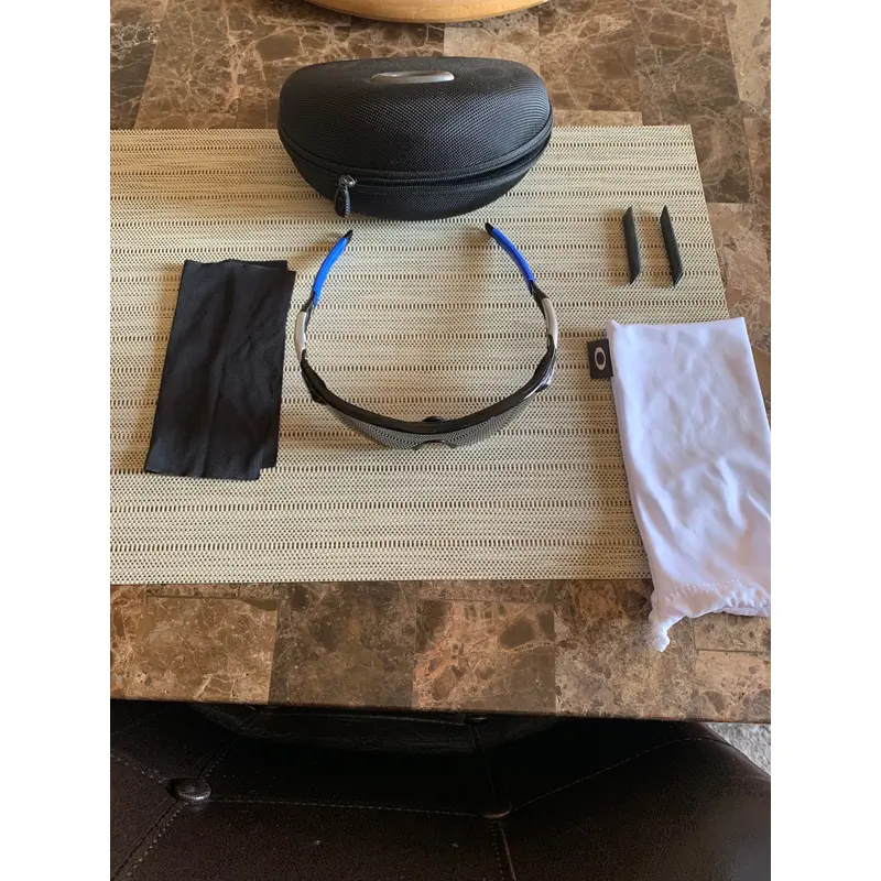 Men's One Size Fits All Oakley Radarlock Sunglasses