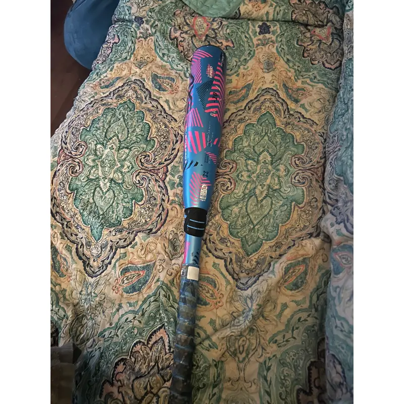 2024 AXE Avenge Pro Composite USSSA Certified Bat (-10)  17 oz 27" (Used)