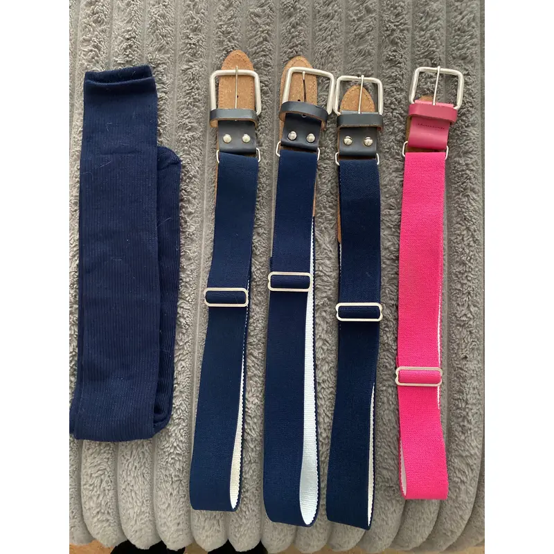 Three. Navy belts, and one navy socks.