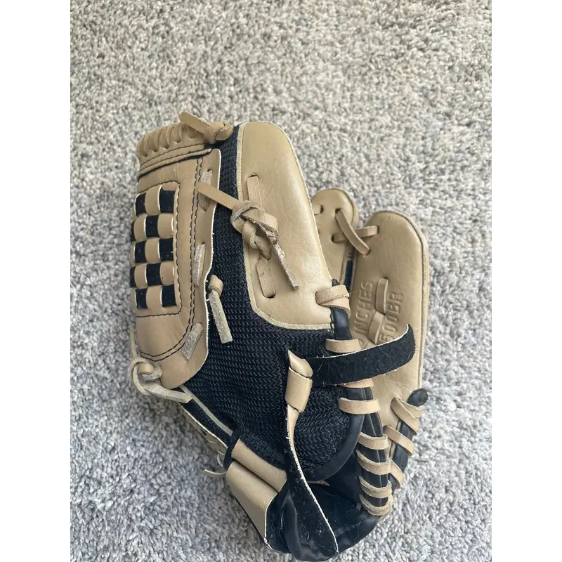 Used Adidas Easy Close Ts 9500br 9 1 2" Fielders Glove