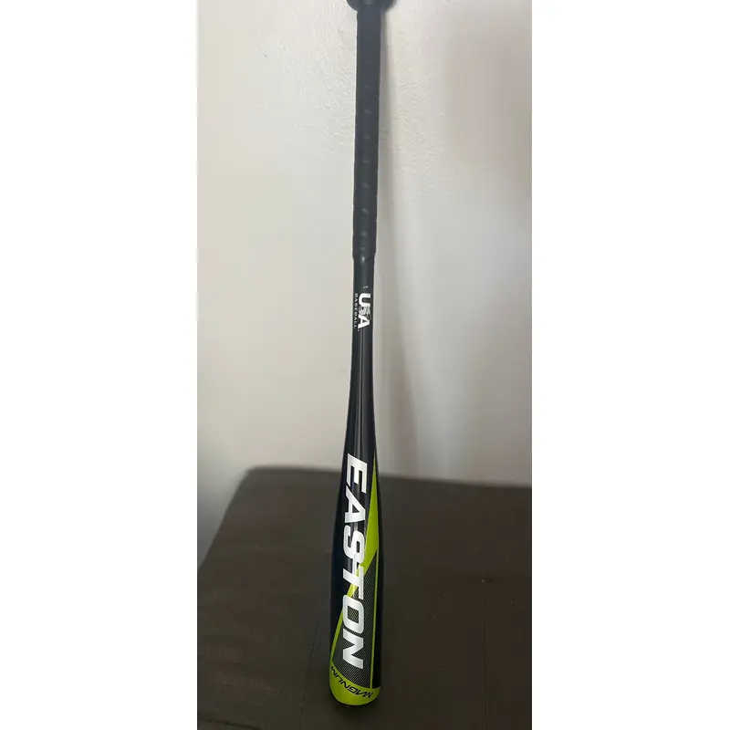 Used  Easton USABat Certified (-10) 19 oz 29" Magnum Bat