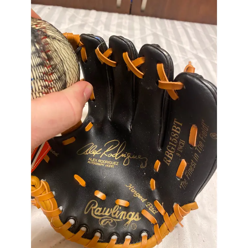 Vintage Rawlings 9 Alex Rodriguez Players Series Baseball Glove