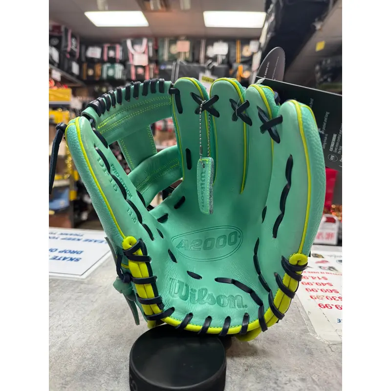 Right Hand Throw 11.5" (New) DP15 A2000 Baseball Glove