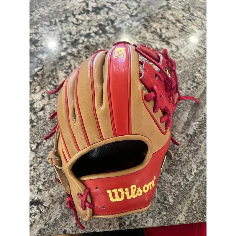 Wilson A2K GOTM Sweet Lou