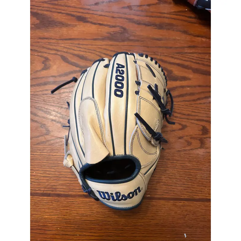 Wilson Right Hand Throw 12" (New)