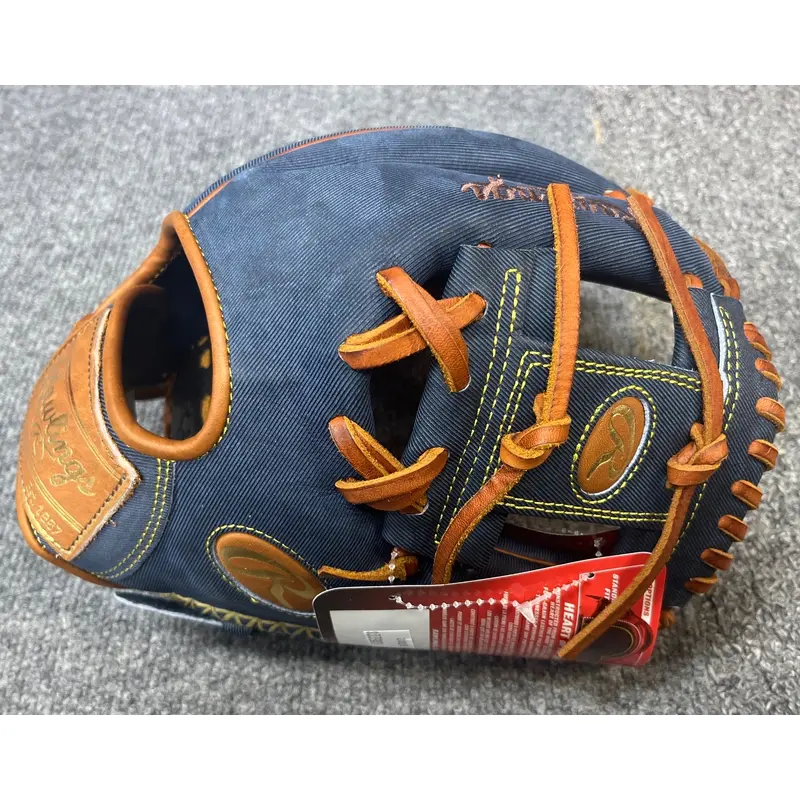 2025 Infield 11.5" Heart of the Hide Baseball Glove - Pro204-2d