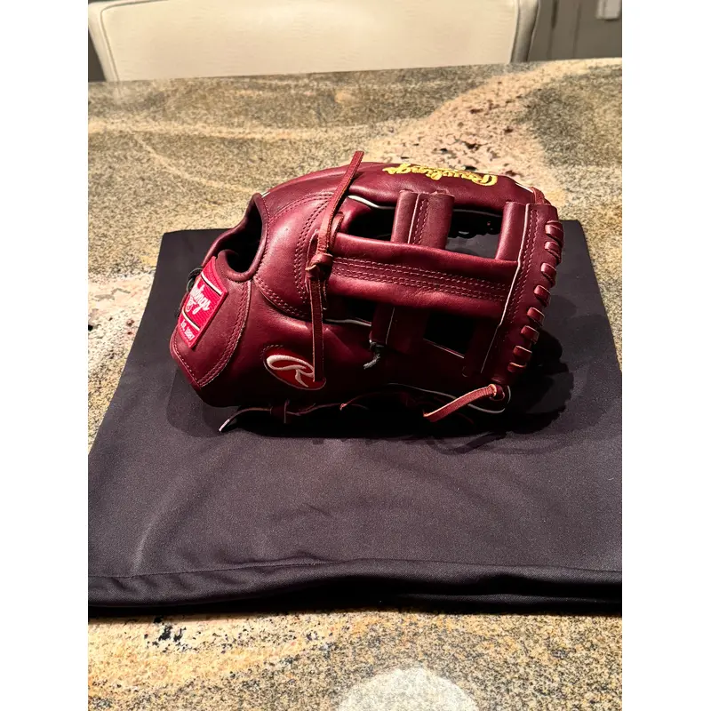 Custom Rawlings 11.5" NP4 Heart of the Hide                    Trade Only