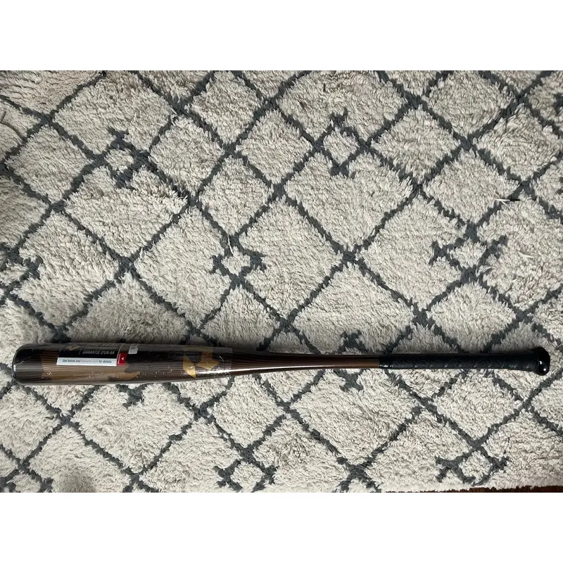 New 2024 DeMarini BBCOR Certified Alloy 30 oz 33" Voodoo One Bat