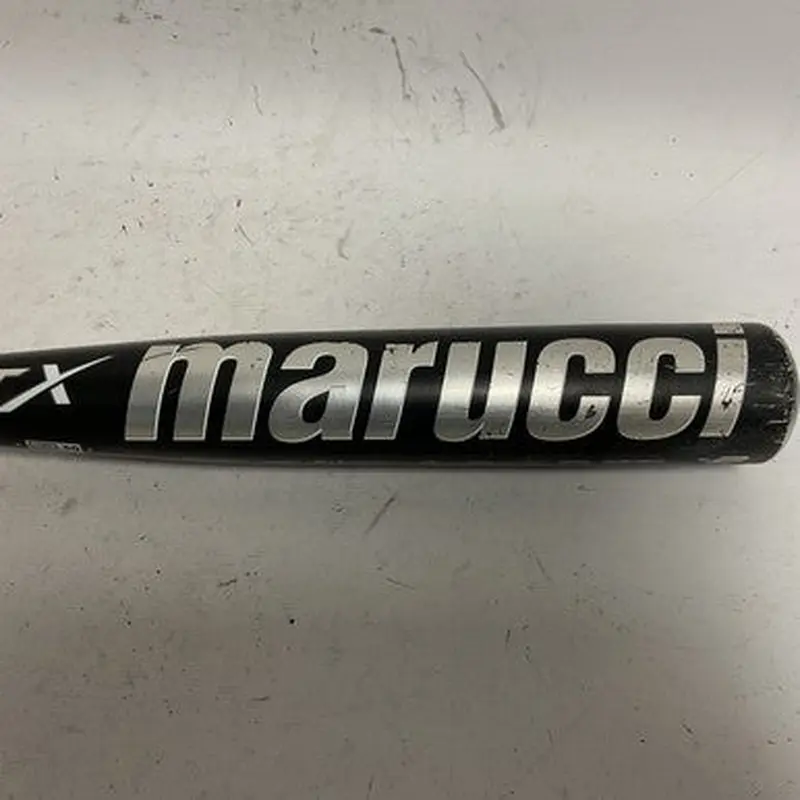Marucci (Used) (-3) 33" Black Bat