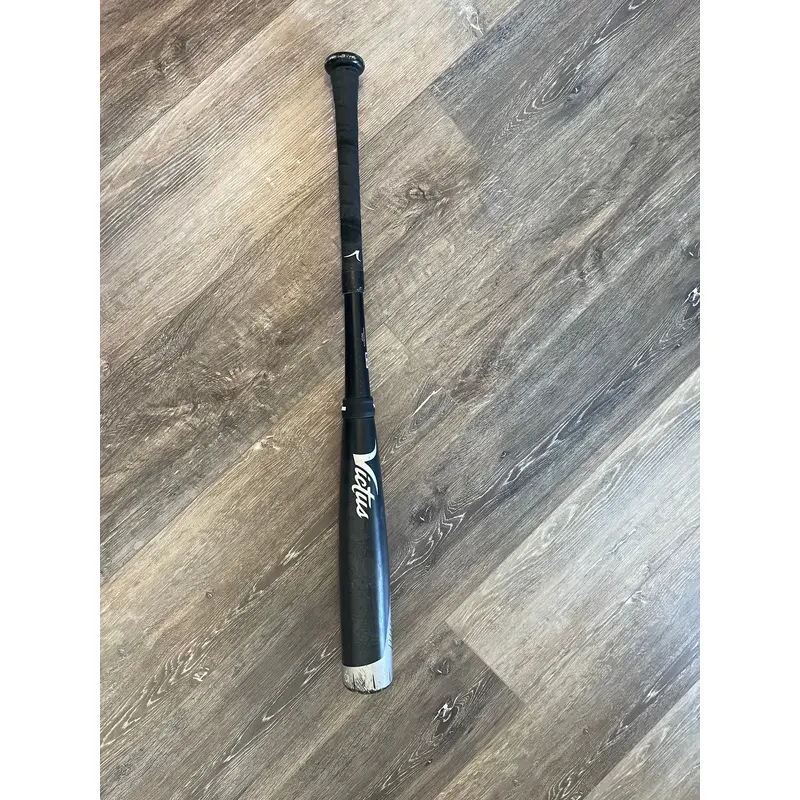 Used USSSA Certified Victus Nox Bat (-5) 26 oz 31"