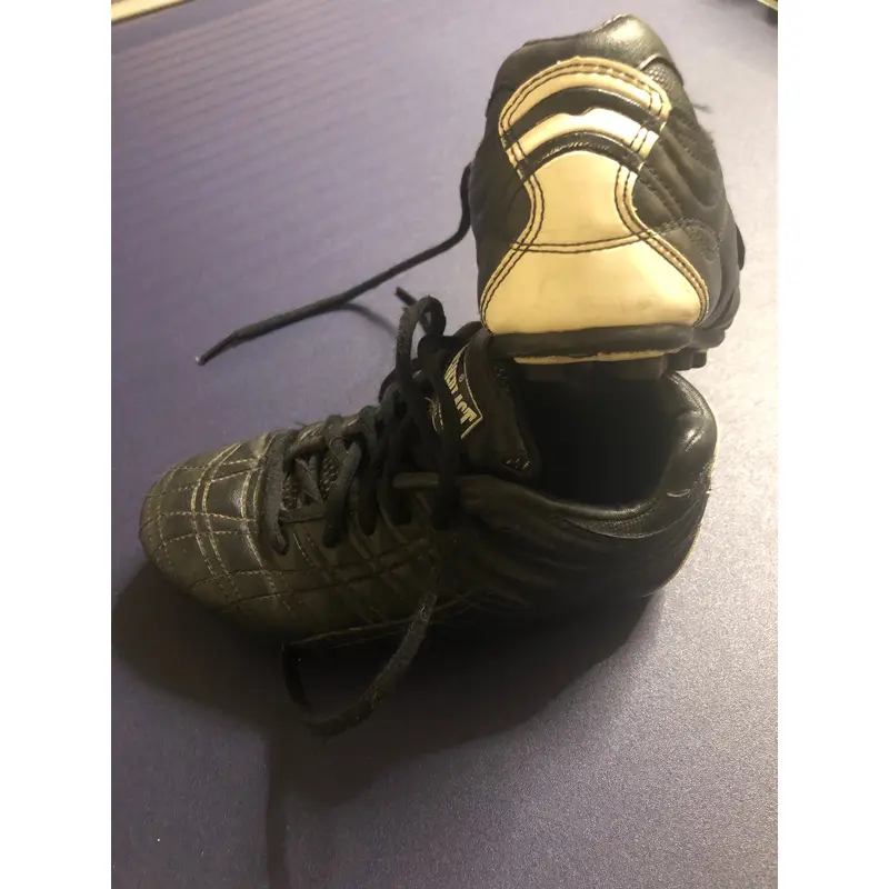 Everlast Little Kids Size 12 Tee ball cleats