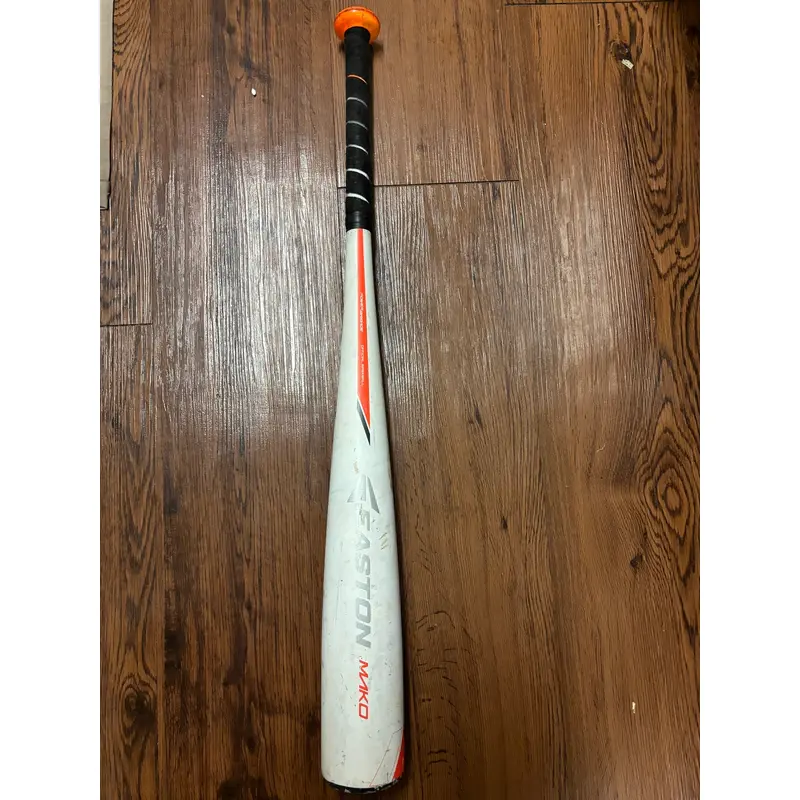 Easton MAKO Fastpitch Aluminum Softball Bat