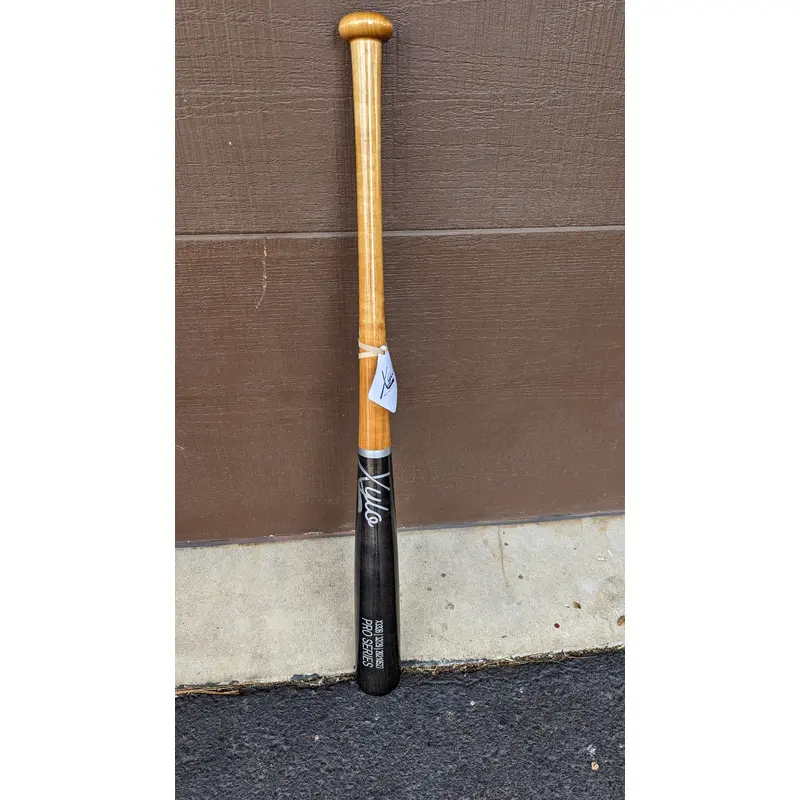 New XYLO PRO SERIES Wood Baseball Bat (-3) 34/31 X332B MAPLE